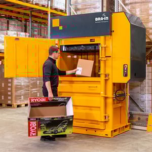 VG-X50_WebCaro01_10_GB_No1-Bramidan-X50-fill-in-cardboard-1500x1500-jpg-medium-130